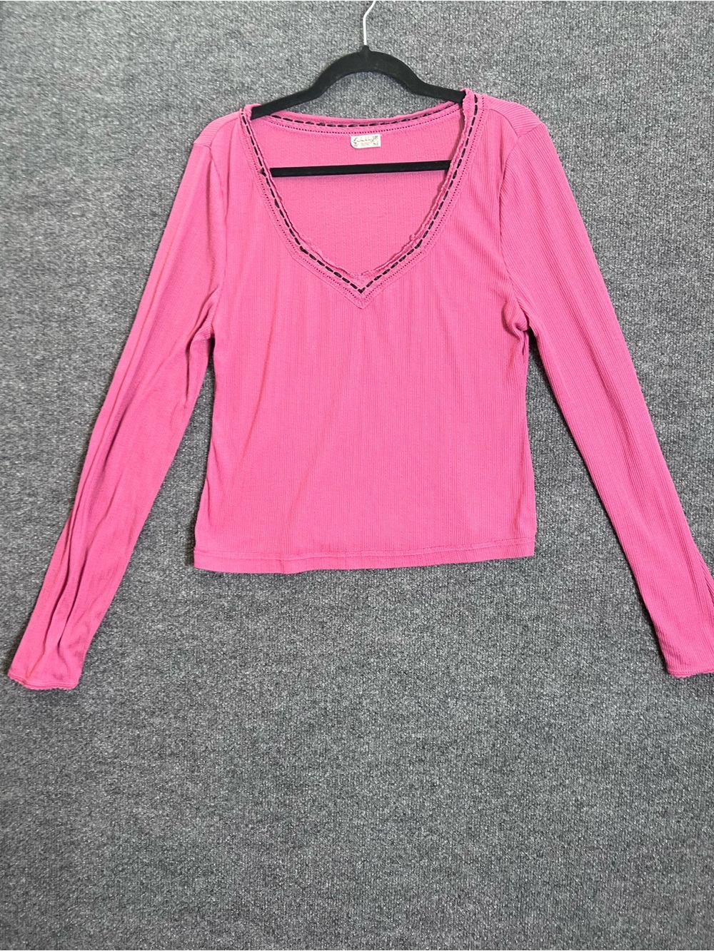 Intimately Free People Pink Ribbed V-Neck Long Sleeve Top Crochet Trim L